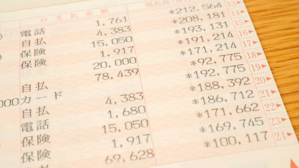 親の介護費用はいくら必要?在宅介護と施設入居費用の差を解説